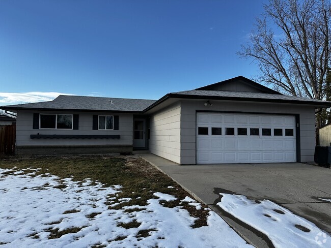 Building Photo - 3231 S Garland Way Rental