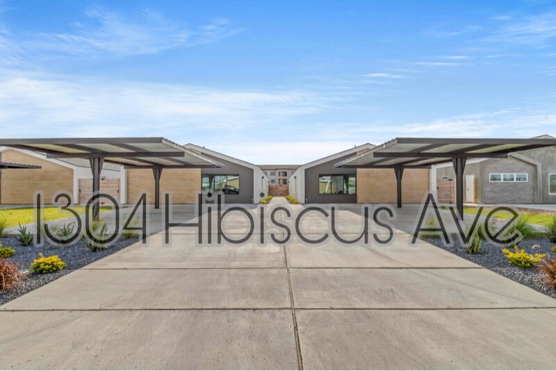 Photo - 1304 E Hibiscus Ave Apartment Unit 2