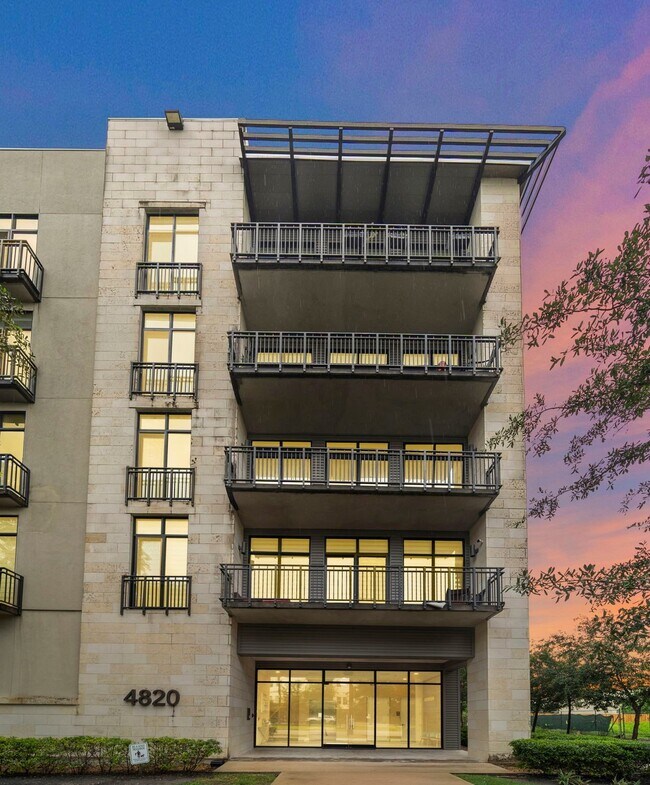 Photo - 4820 Caroline St Unit 507