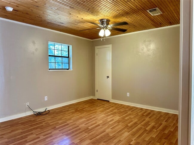 133 Co Rd 1028