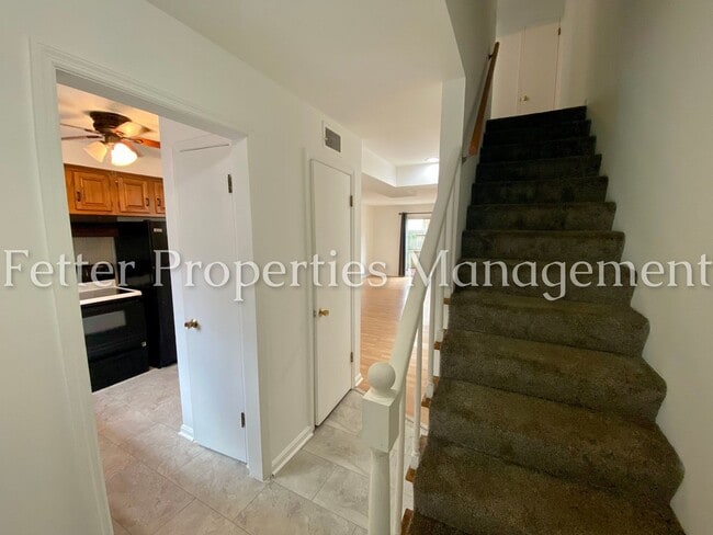 Photo - 2865 Washington Ave