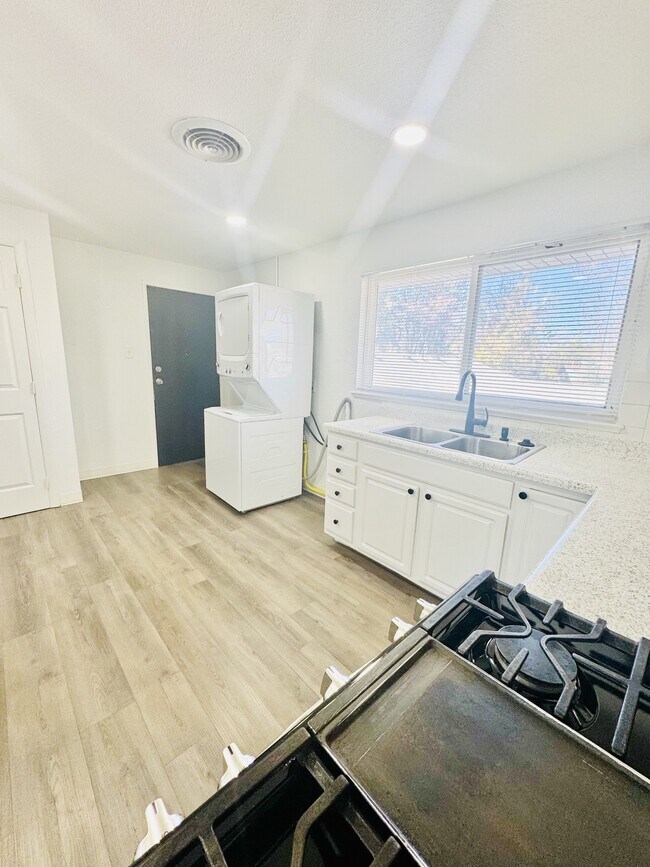 2010 Florence St Unidad D