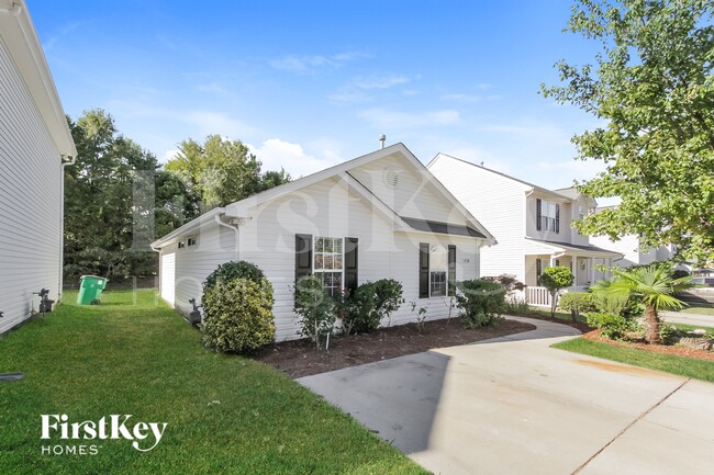 Photo - 5716 Henderson Oaks Dr