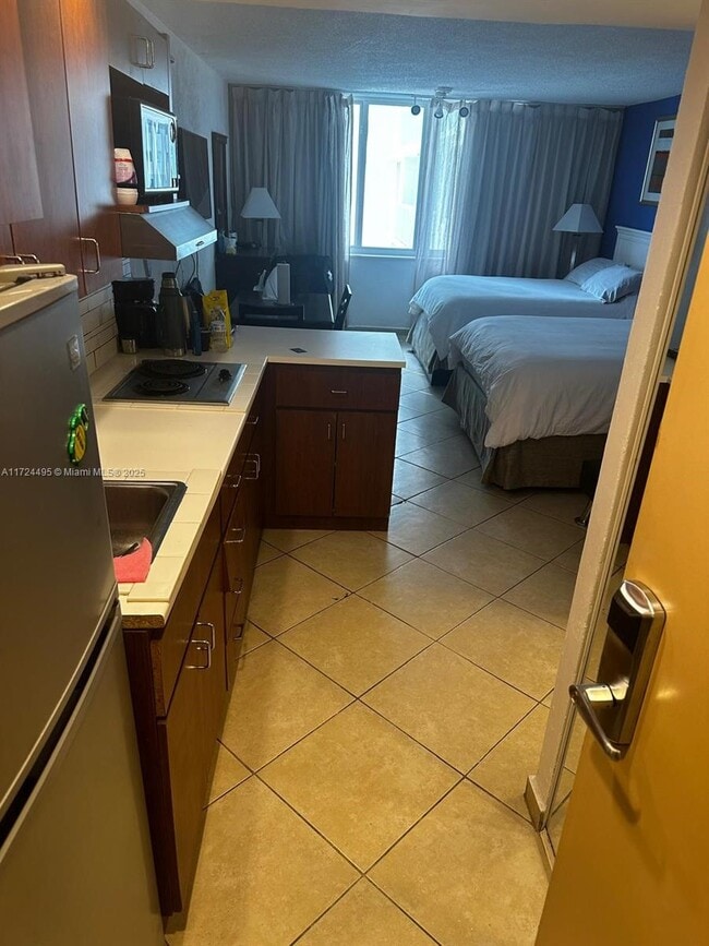 Photo - 19201 Collins Ave Unit 701