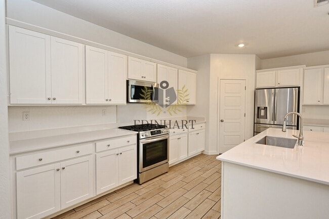 Photo - 6342 E Robinson Ave