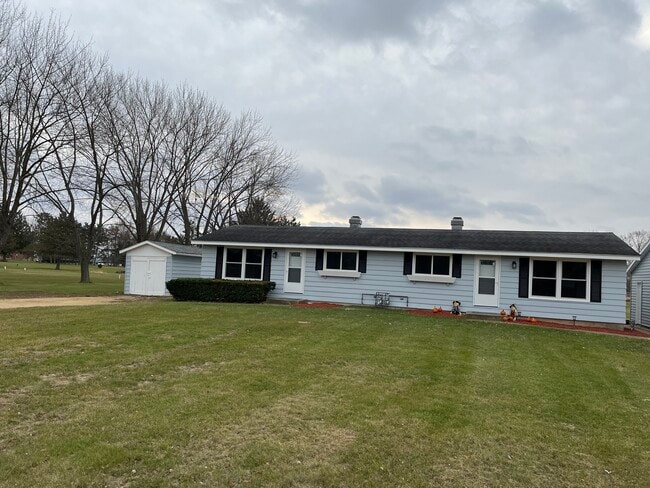 Photo - W557 Mary Ln