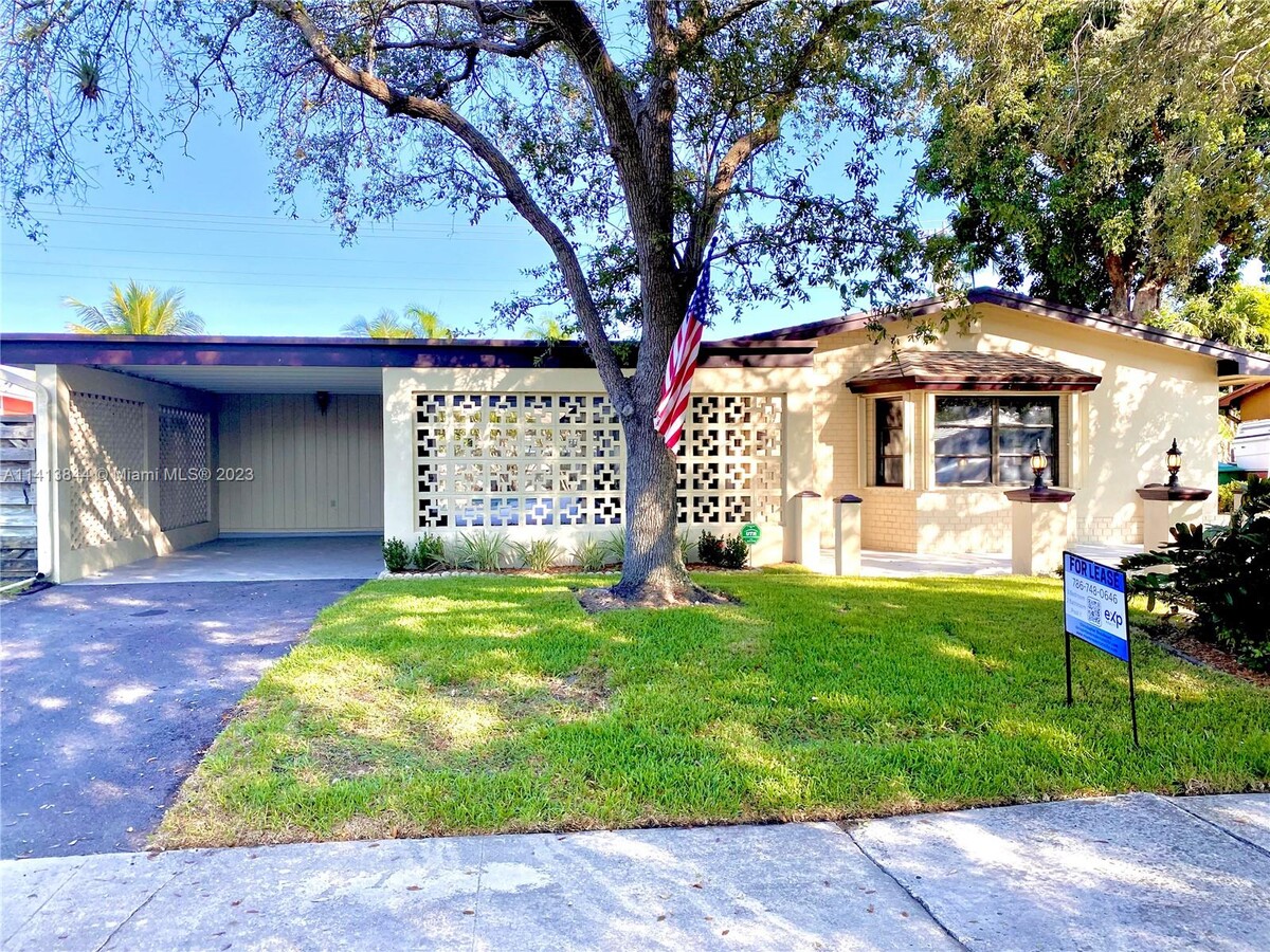 Photo - 8751 Ridgeland Dr