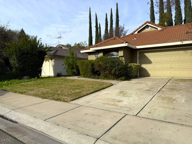 Photo - Adorbs 3/2 available NOW!!!