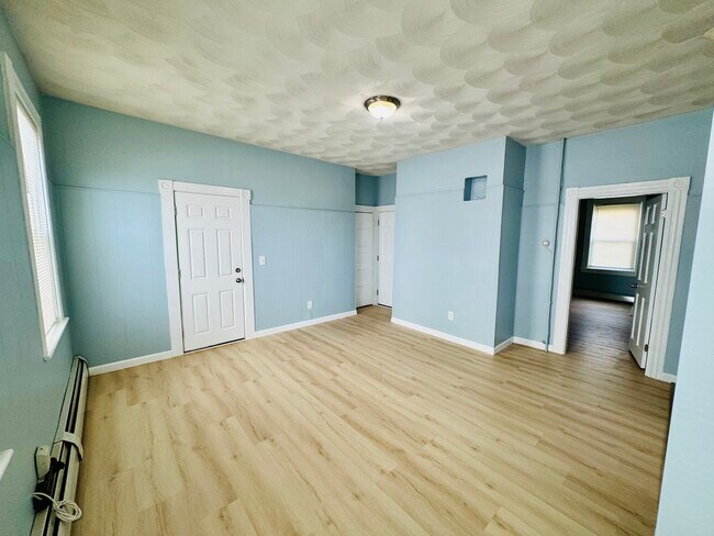Photo - 19 Spruce St Unit 1R