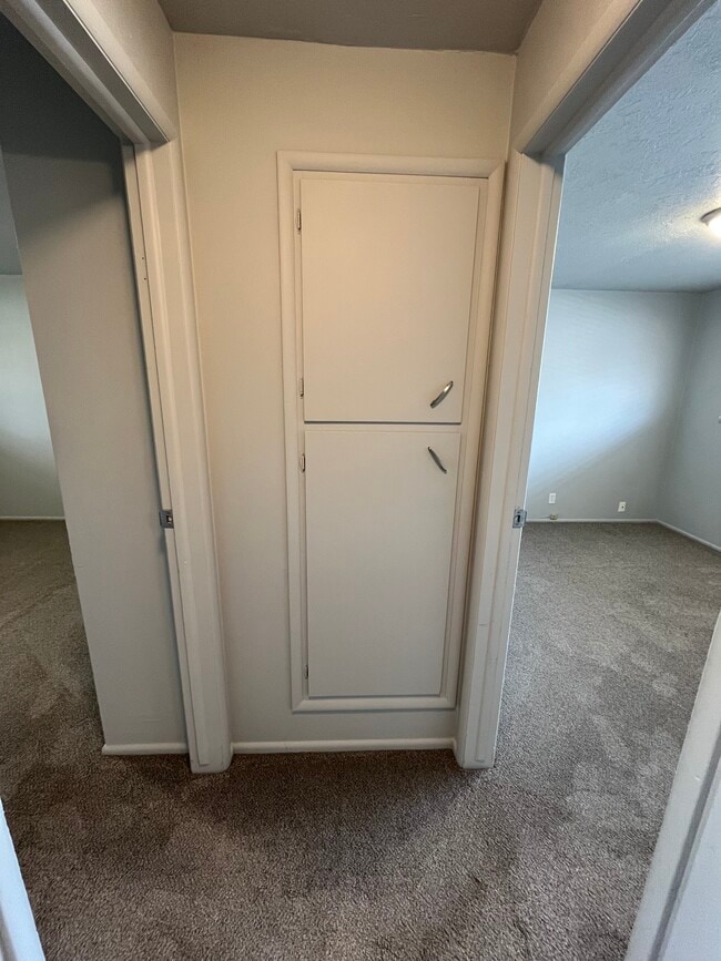 160 N 400 E Unit 160