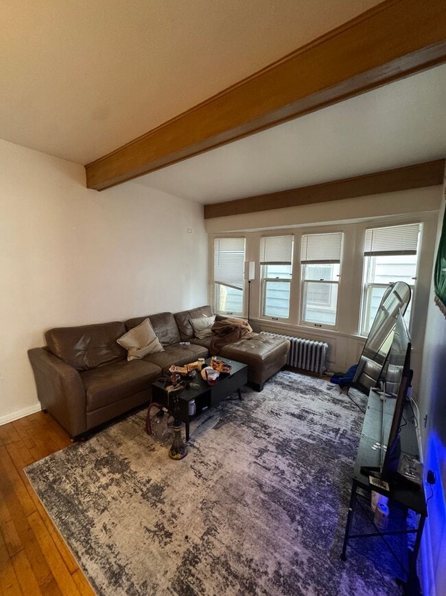 Photo - 2945 N Oakland Ave Unit Lower