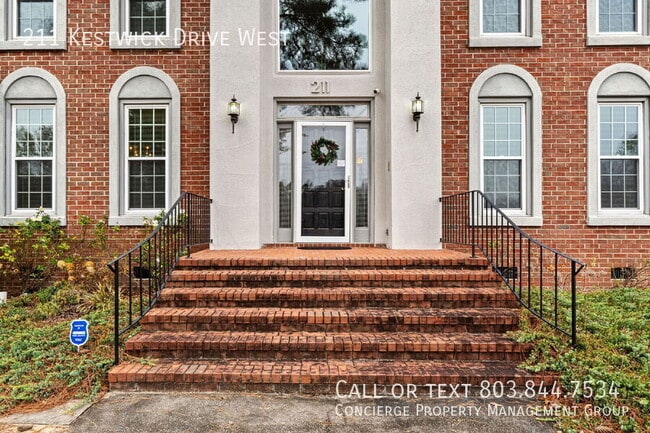 Photo - 211 Kestwick Dr W