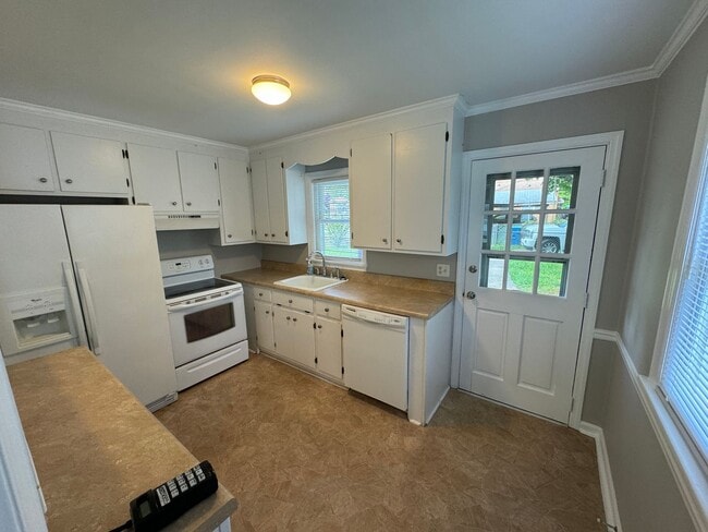 Photo - 500 Elm St