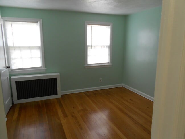 Photo - 18 Bridge St Unit 1O