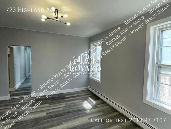 Photo - 723 Highland Ave- 4 bedroom in Newark Unidad 2