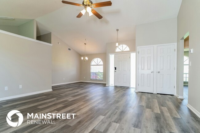 Photo - 2613 Waterview Dr