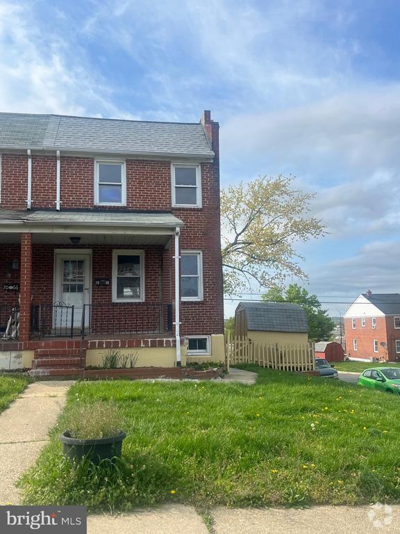 Building Photo - 7068 Eastbrook Ave Rental