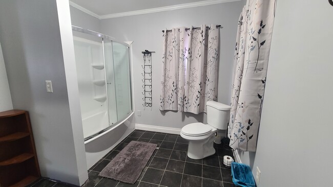 Photo - 457 N Flat Rock Rd