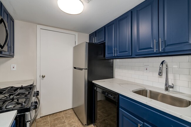 The Oaks Apartments
