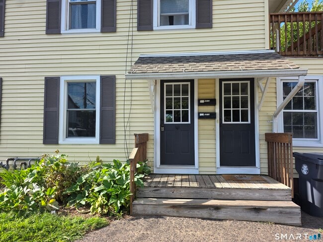 17 John St Unit A