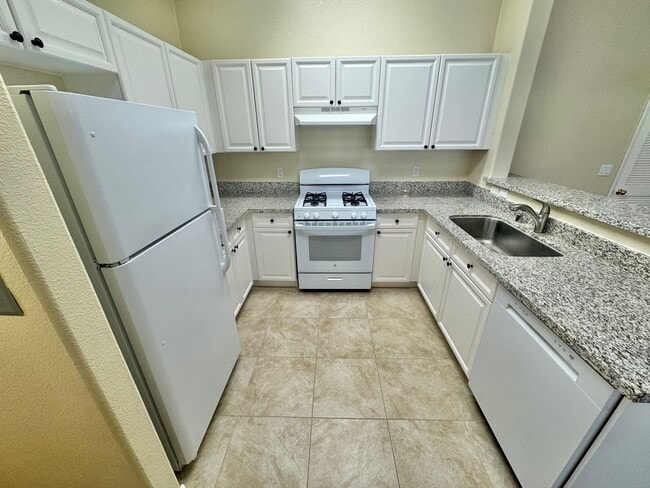 Photo - CHARMING 2 BEDROOM CONDO IN GATED COMMUNITY