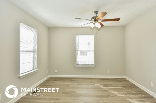 Photo - 2607 Landrum Ct