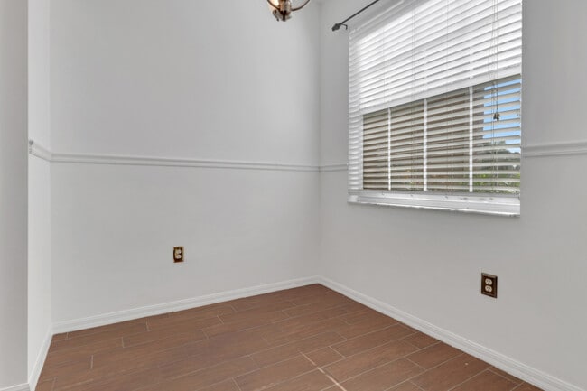 Photo - 14130 Winchester Ct