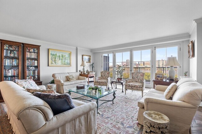 Photo - 180 Beacon St Unidad 9G