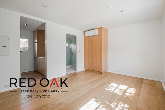 Photo - 2403 S Centinela Ave Unit B