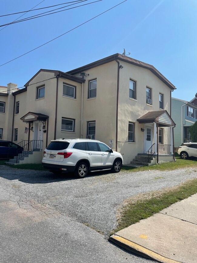 Photo - 37 S 6th Ave Unidad #2