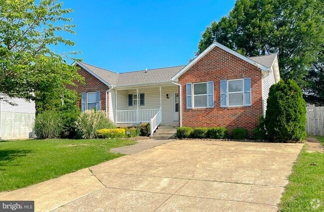 Building Photo - 21980 Clipper Dr Rental