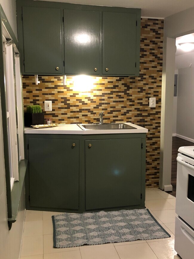 324 Channing St Townhome Townhome Rental in Ferndale MI