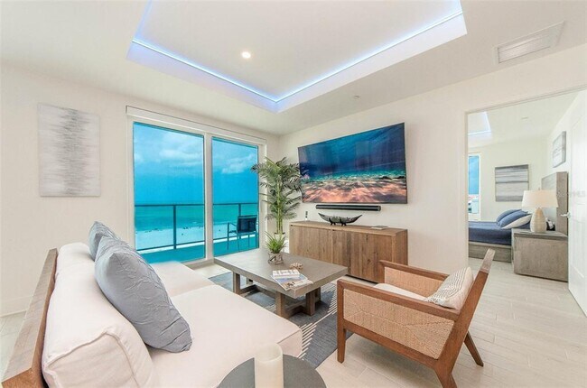 15 Avalon St Unit 702