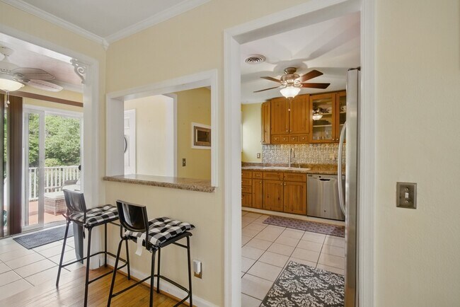 Photo - 8559 Old Ocean View Rd