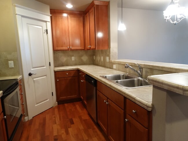Photo - 3640 Summerlinn Dr