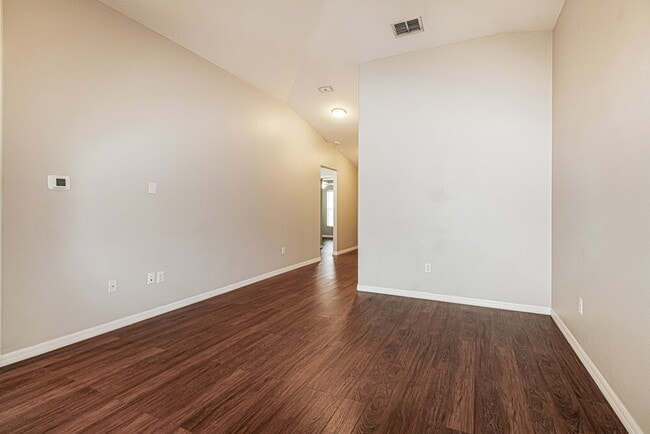 Photo - 18408 Waydale Loop