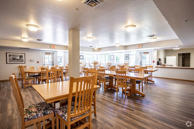 SUGAR CREEK APARTMENTS
