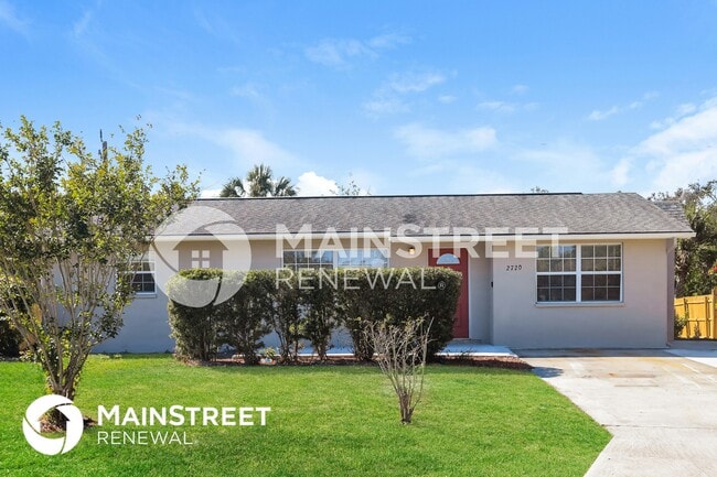Building Photo - 2720 Gentian Rd