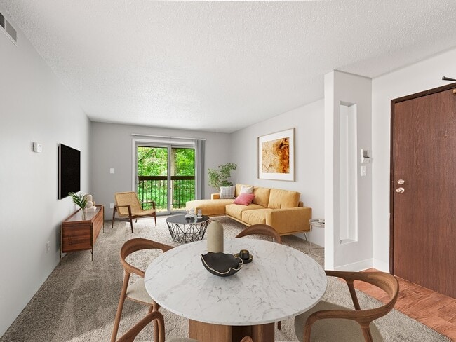 Photo - Evergreen Park