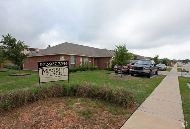 Building Photo - Nandina Way Townhomes