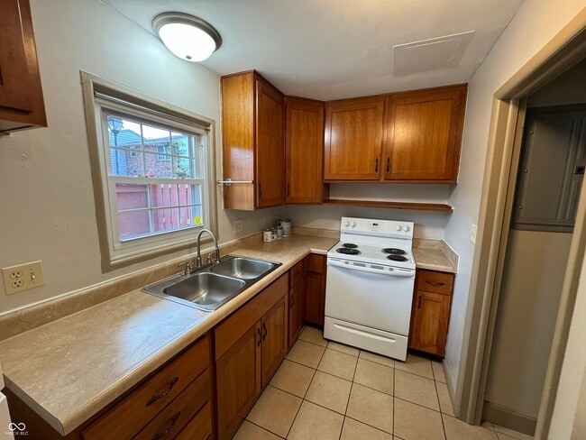 Photo - 4847 Mt Vernon Dr