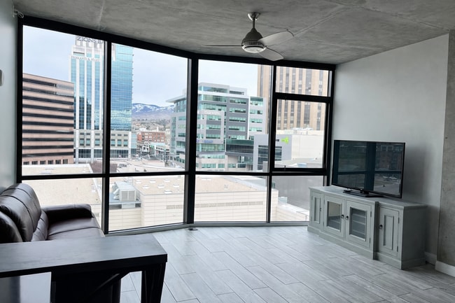 Building Photo - 851 W Front St Unit Aspen Lofts Building