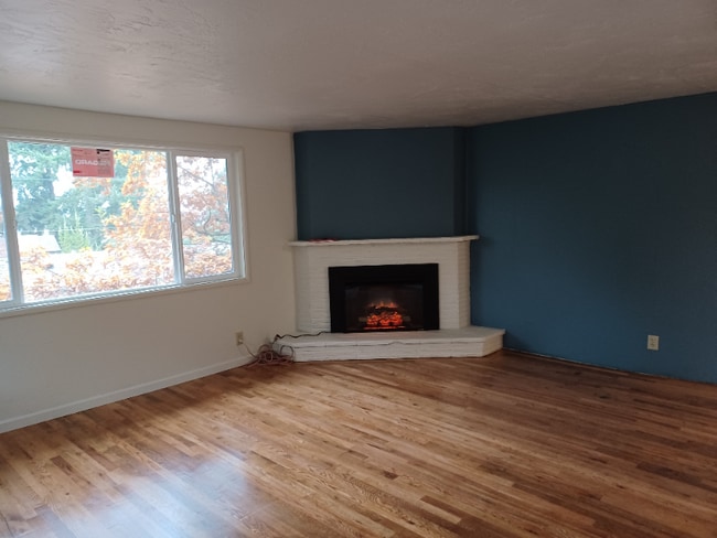 Photo - 585 W 26th Ave