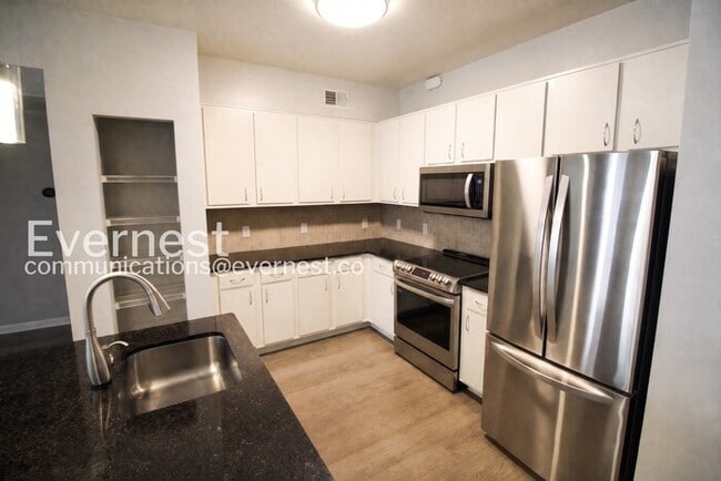 Photo - Chic 1 Bed, 1 Bath Condo with Carport Unit 317