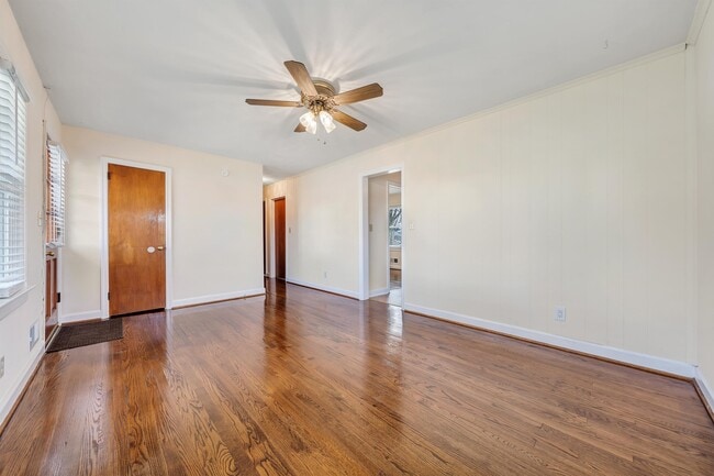 Photo - 4310 Tyree Rd NW