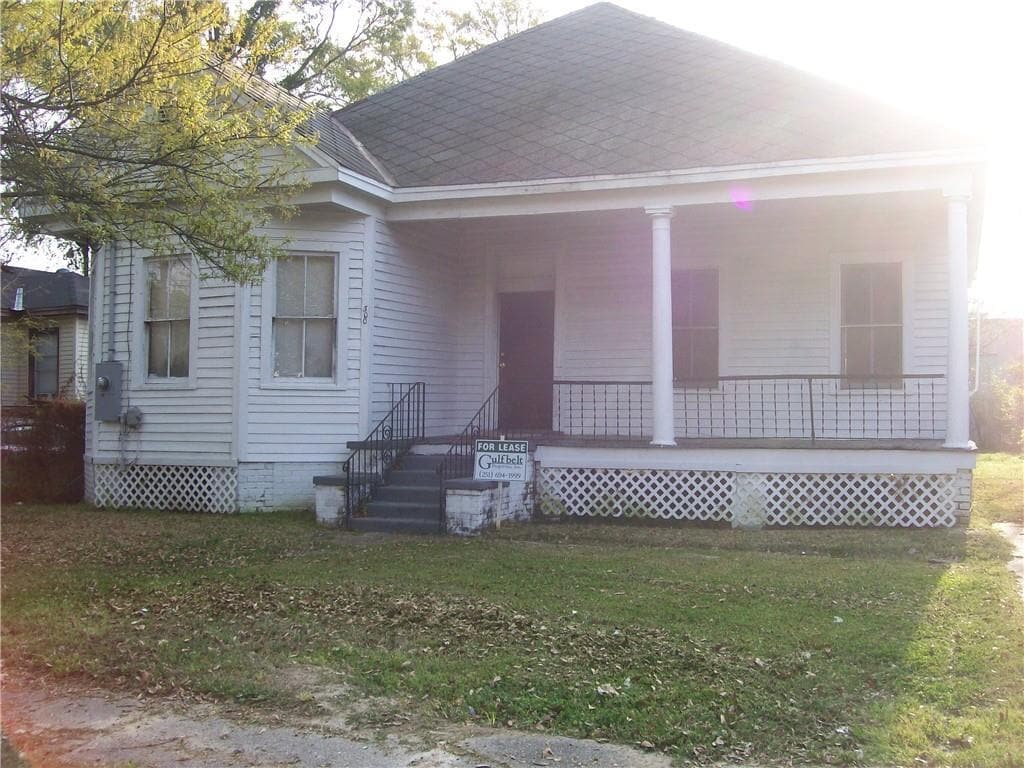 Photo - 300 Burton Ave