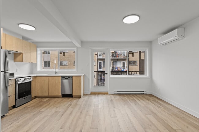 Photo - 8280 Av Des Vendéens