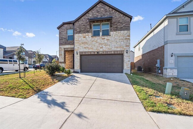 Photo - 11600 Caithness Way
