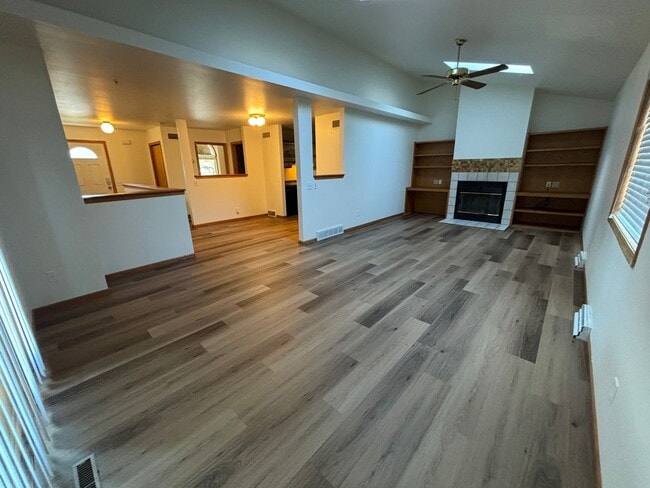 Photo - Edgartown Duplex Unit 11