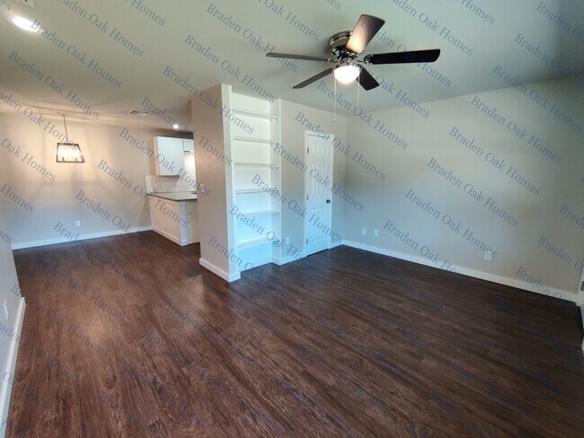 Living room and dining area - 1814 26th St W Unit 1816
